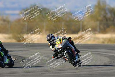 media/Jan-10-2025-CVMA Friday Practice (Fri) [[489e0da257]]/Group 4 and Trackday/Session 5 (Turn 7)/